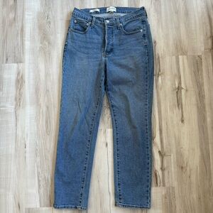 Universal Thread Mid Rise 80s Slim Jeans Size 8